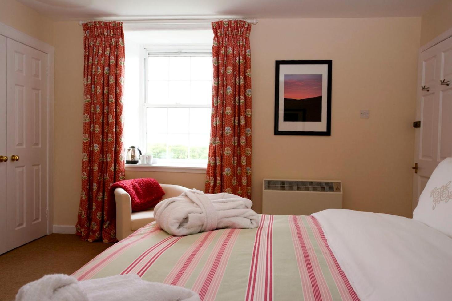 Bridgend  Skerrols House 게스트하우스 외부 사진